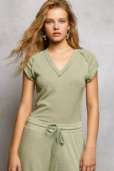Truedames V-neck Short Sleeve Washed T-shirt With Outseam In Green