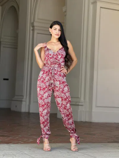 Truedames V Neck Sleeveless Paisley Jumpsuit With Tie Waist In Pink