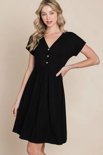 Truedames V-neck Short Sleeve Dress In Black