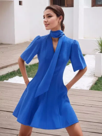 Truedames V-neck Short Sleeve Dress With Pockets In Blue