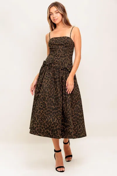 Truedames Walk Soft, Strike Strong Leopard Woven Midi Dress In Multi