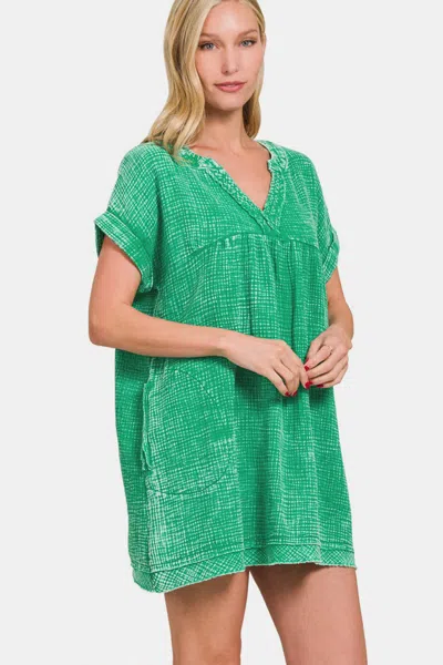 Truedames Washed Notched Short Sleeve Mini Dress In Green