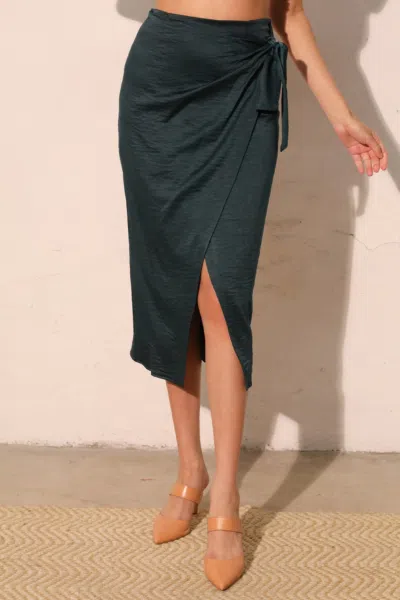 Truedames Washed Satin Crepe Side Wrap Midi Skirt In Gold