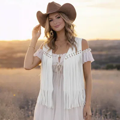 Truedames Western Studded Fringe Open Front Vest In White