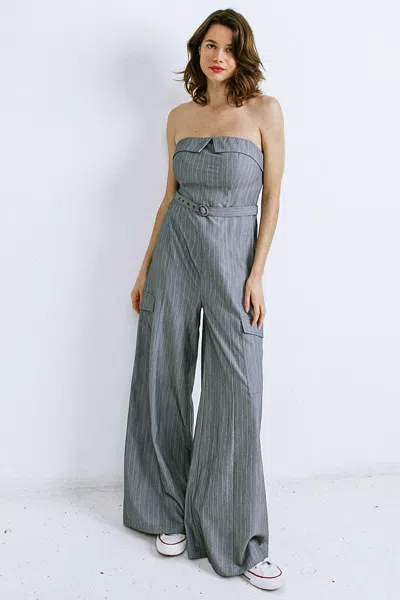 Truedames Wishful Thinking Woven Jumpsuit In Gray