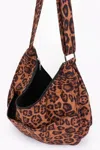 Truedames Women's Faux Suede Double Pockets Crossbody Bag In Multi