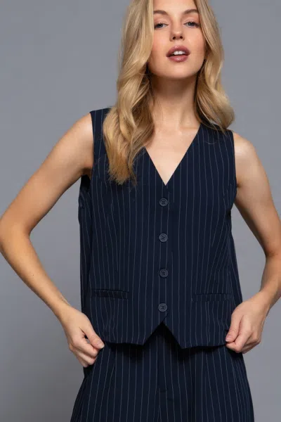 Truedames Women's V-neckline Pin Stripe Woven Vest In Blue