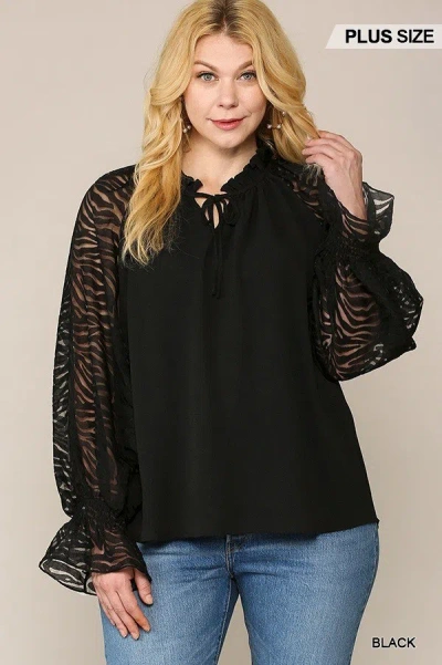 Truedames Women's Zebra Burnout Sleeve Ruffled Neck Bubble Crepe Blouse In Black