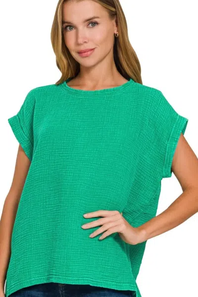 Truedames Woven Double Gauze Acid Washed Short Sleeve Top In Green