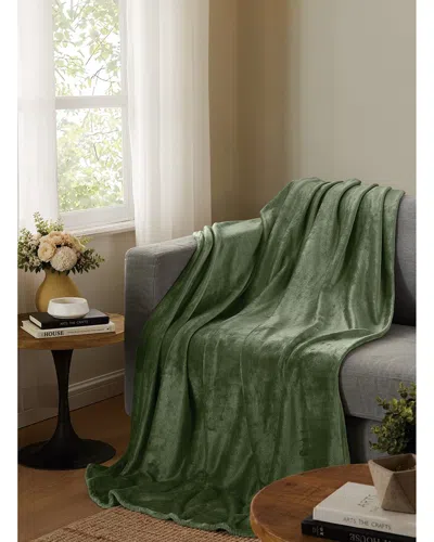 Truly Soft Velvet Plush Throw In Green
