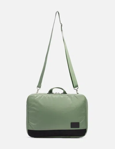 Trvr Staple Travel Commute Brief