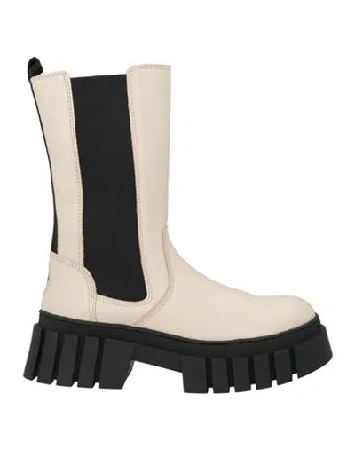 Tsakiris Mallas Woman Ankle Boots Beige Size 7 Leather