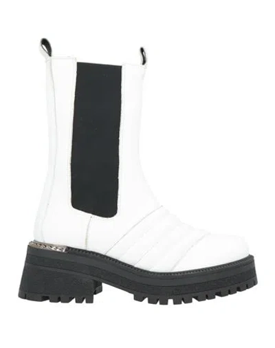 Tsakiris Mallas Woman Ankle Boots White Size 10 Soft Leather