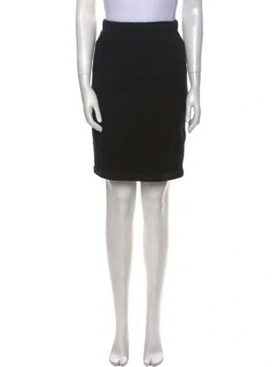 Pre-owned Tse Cashmere Cashmere Knee-length Skirt In Green