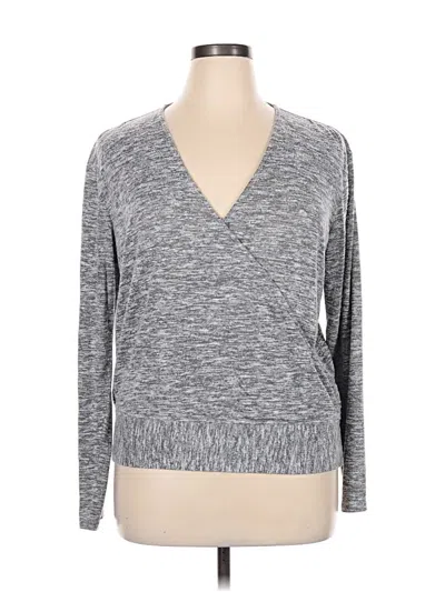 Pre-owned Tse Long Sleeve T-shirt In Gray