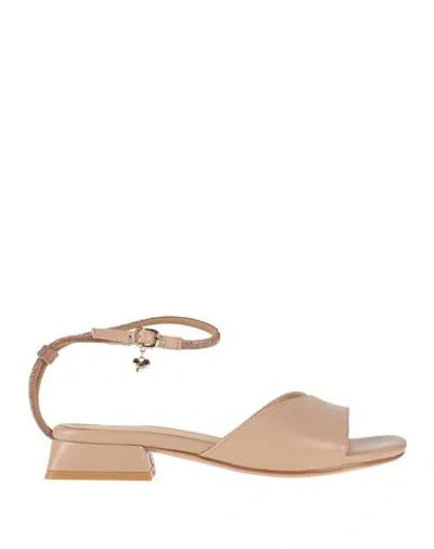 Tua By Braccialini Woman Sandals Beige Size 5 Textile Fibers