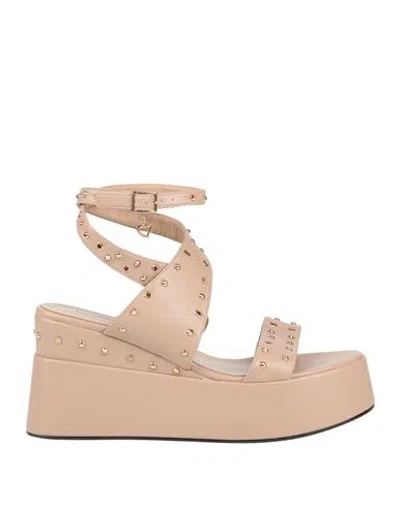 Tua By Braccialini Woman Sandals Blush Size 9 Textile Fibers In Neutral