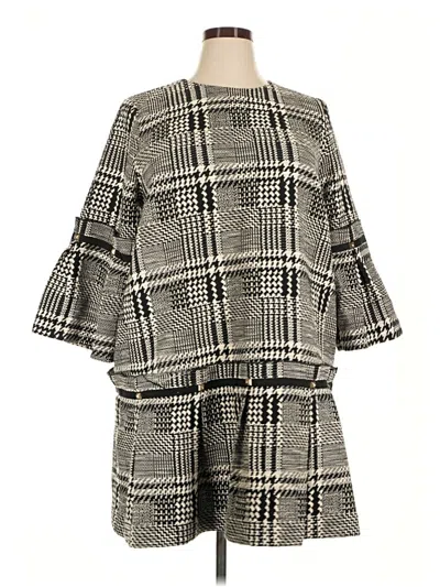 Pre-owned Tuckernuck Casual Dress In Gray