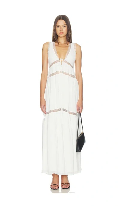 Tularosa Mia Gown In White