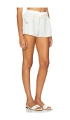 Tularosa Olivia Short In È±¡ç‰™ç™½