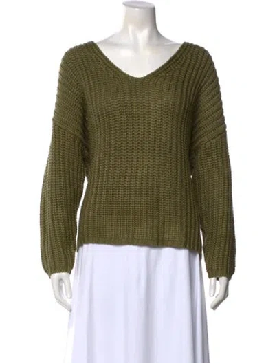 Pre-owned Tularosa V-neck Sweater In Green