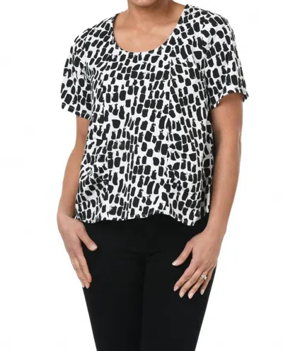 Tulip Clothing Carmella Pullover Top In Meko In Multi