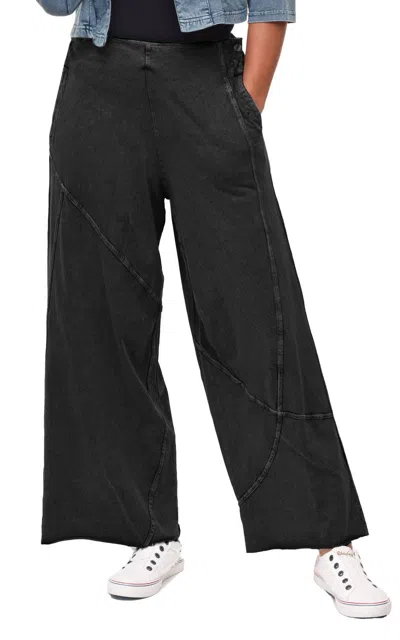 Tulip Clothing Della Pant In Black