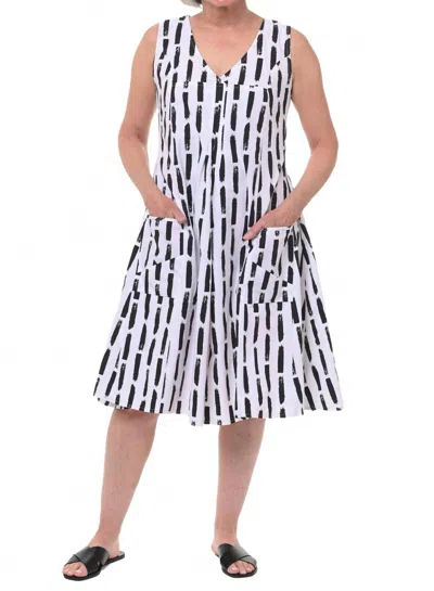 Tulip Clothing Poppie Dress In White Black Canvas In Multi
