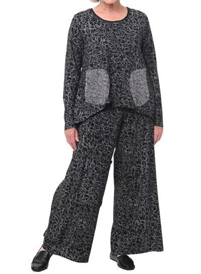 Tulip Clothing Ulla Long Sleeve Top In Black Squiggle In Gray