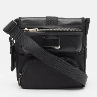 Pre-owned Tumi Barton Black Nylon And Leather Crossbody Bag
