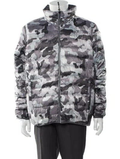 Pre-owned Tumi Camouflage Print Puffer Coat In Grey