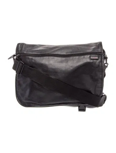 Pre-owned Tumi Genuine Leather Travel Bag In Black