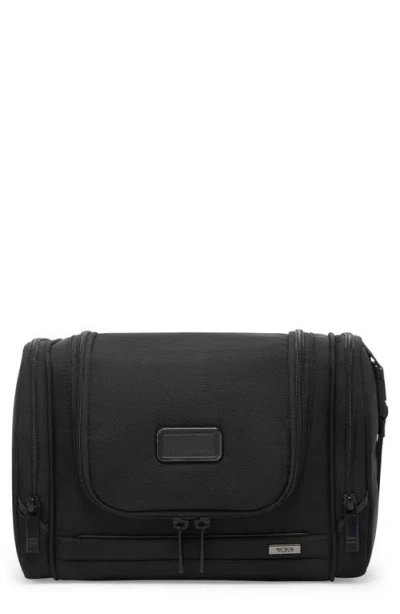 Tumi Hanging Travel Kit In Black