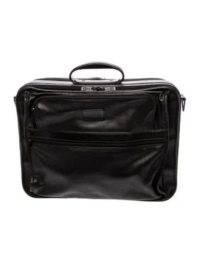 Pre-owned Tumi Leather Carry On In Black