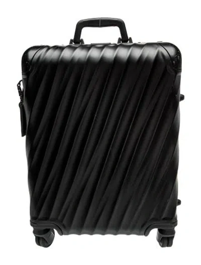 Pre-owned Tumi Men's Vertical-grooved Aluminum Suitcase In Black