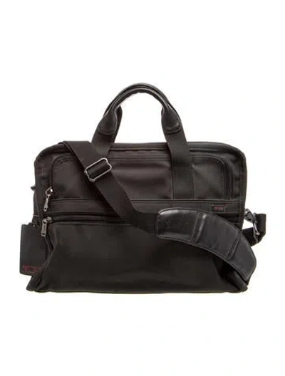 Pre-owned Tumi Nylon Briefcase In Black