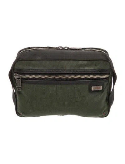 Pre-owned Tumi Nylon Clutch In Green