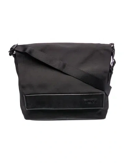 Pre-owned Tumi Nylon Messenger Bag In Black