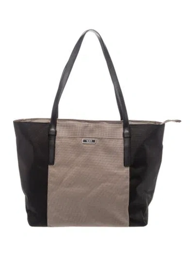 Pre-owned Tumi Nylon Tote In Grey