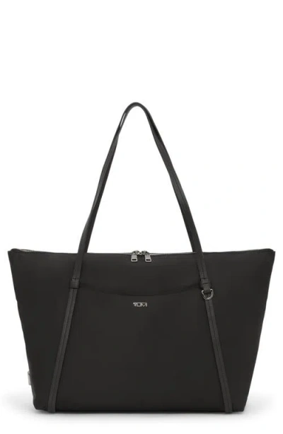 Tumi Voyageur Q Tote In Black