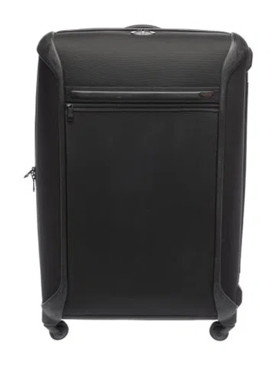 Pre-owned Tumi ' Suitcase In Black
