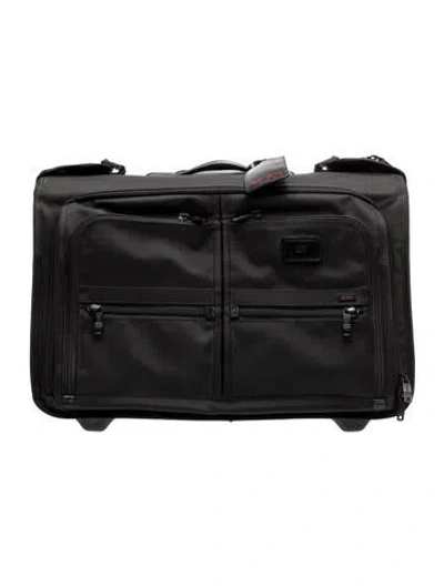 Pre-owned Tumi Suitcase In Black
