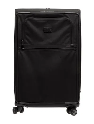 Pre-owned Tumi Suitcase In Black