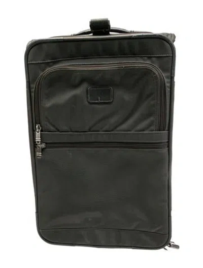 Pre-owned Tumi Suitcase In Green