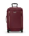 Tumi Voyageur 21.8" Leger International Expandable Carry-on Spinner In Burgundy