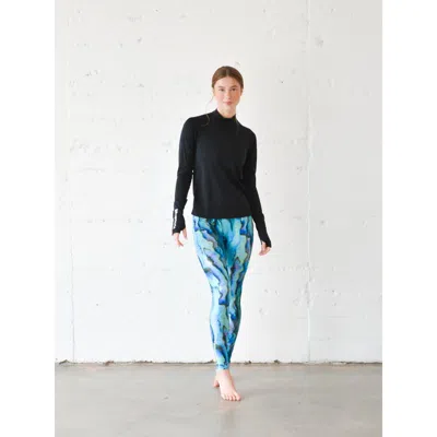 Tutublue Pullover Raglan Rash Guard Swim Top In Black