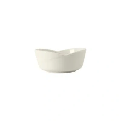 Tuxton Alumatux 10 Oz. Stackable Soup Bowl In Pearl White