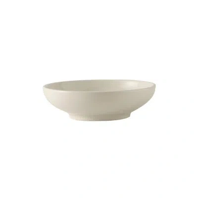 Tuxton Duratux 31 Fl oz Salad Bowl In Eggshell White