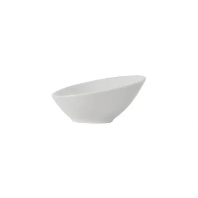 Tuxton Linx 8 Oz. Slant Soup Bowl In Porcelain White