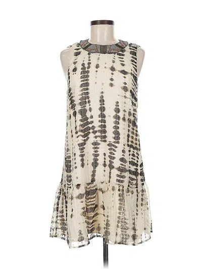 Pre-owned Twelfth Street By Cynthia Vincent Casual Dress In White